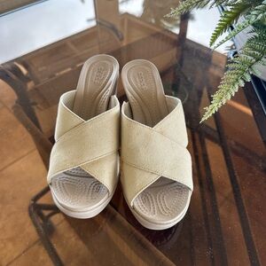 Crocs women’s wedge